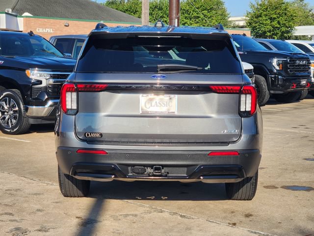 Used 2025 Ford Explorer ST-Line AWD/4WD image 6