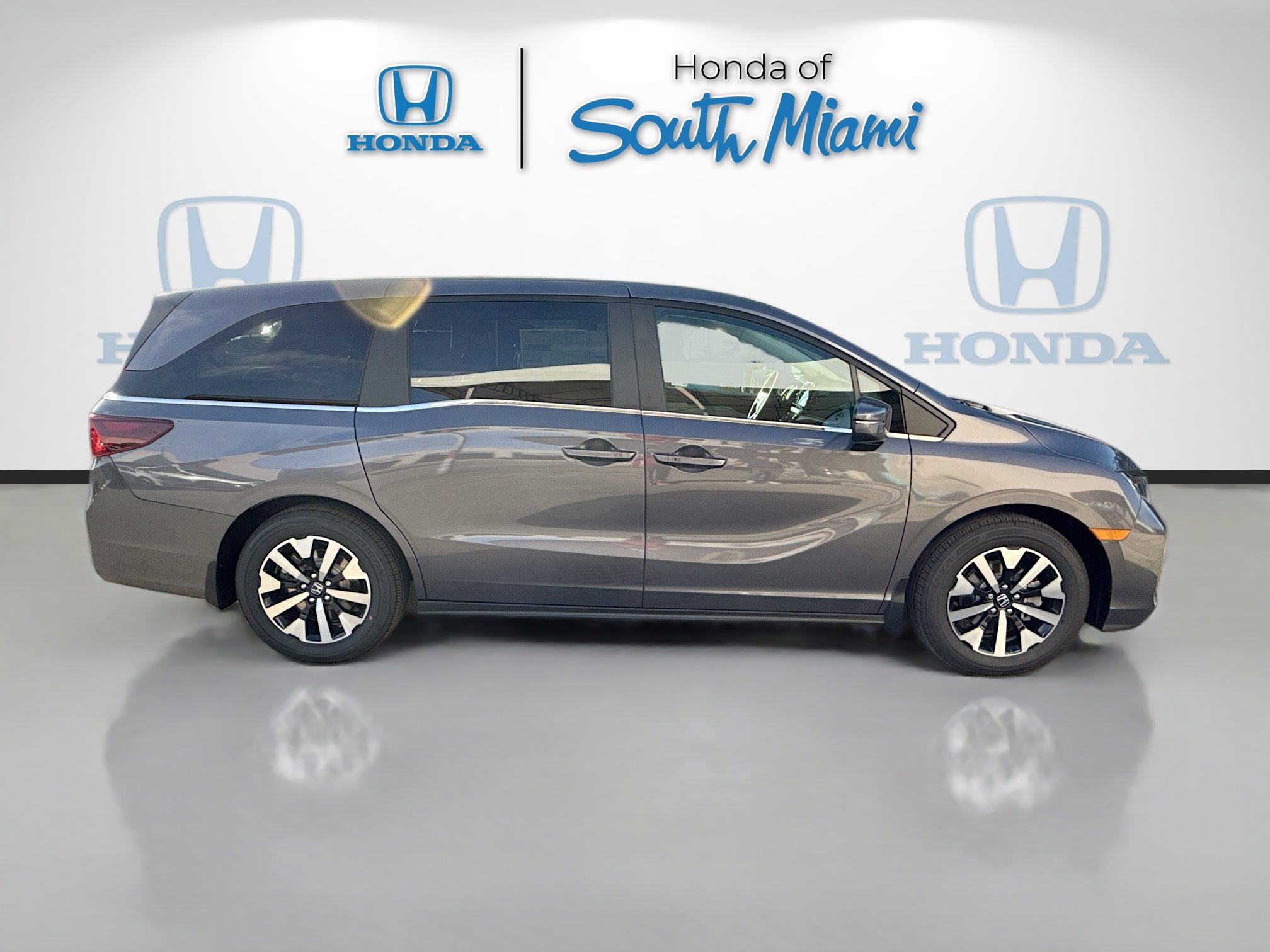 New 2026 Honda Odyssey EX-L image 8