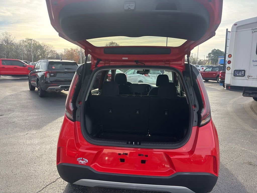 Used 2024 Kia Soul S image 13