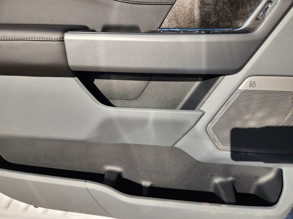 New 2025 Ford F150 Lightning Flash image 15