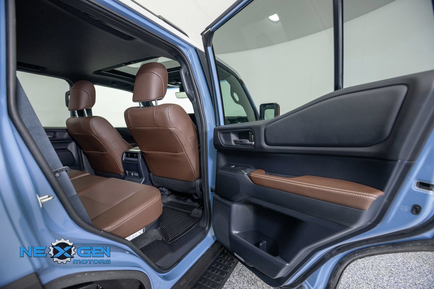 Used 2025 Toyota Land Cruiser AWD/4WD image 38