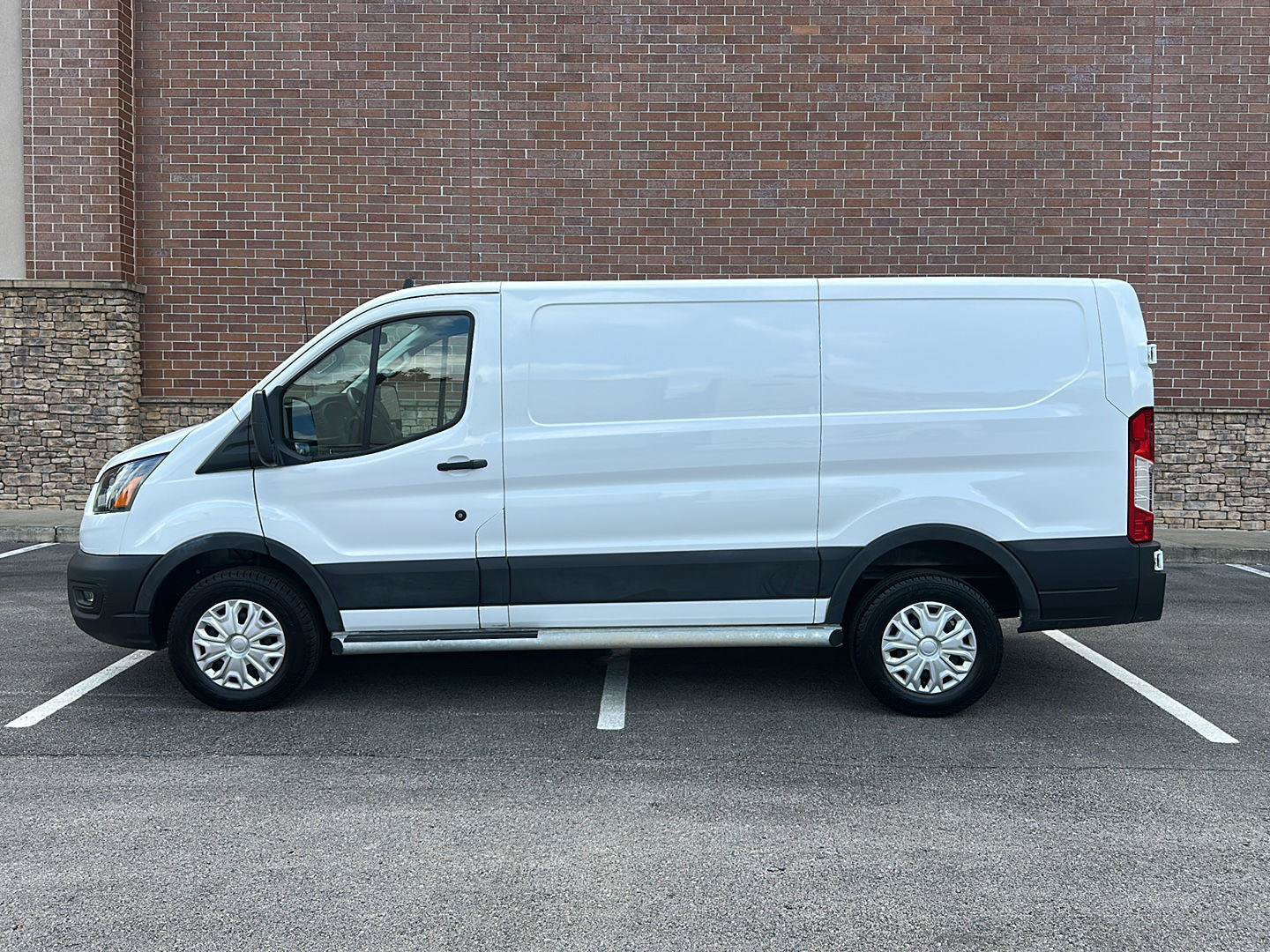 Certified 2025 Ford Transit 250 Low Roof w/ Exterior Upgrade Package RWD image 2