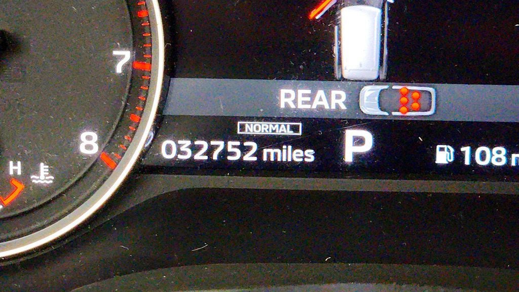 Used 2022 Mitsubishi Outlander ES FWD image 14