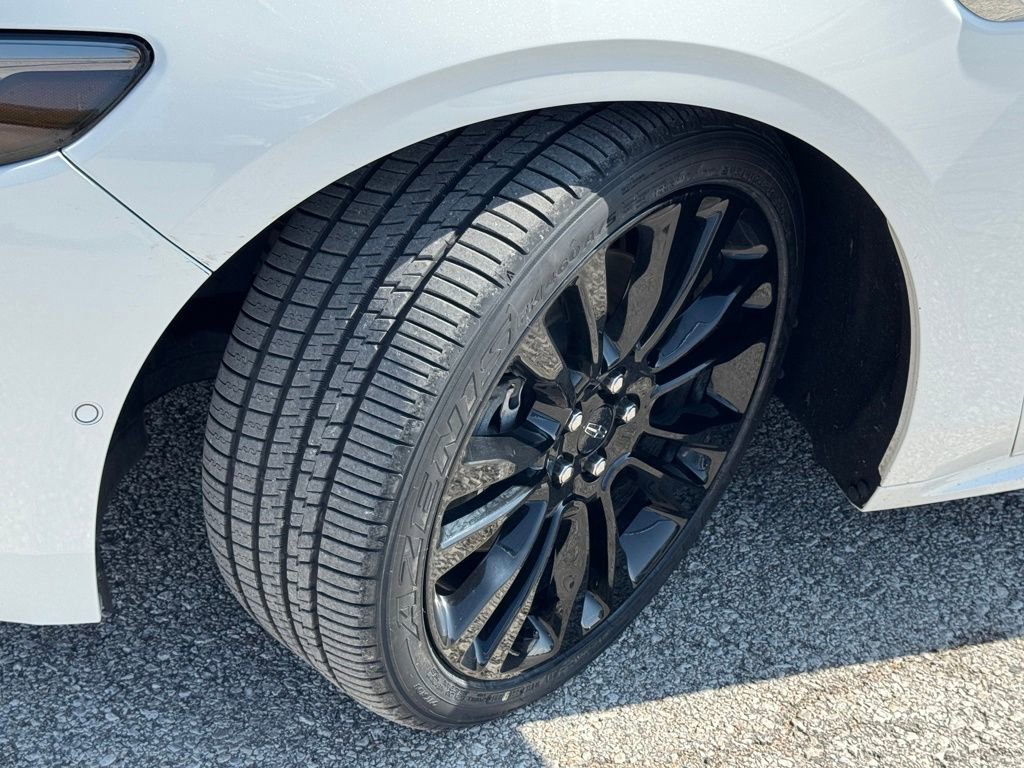 Used 2020 Lincoln Continental Reserve w/ Luxury Package image 45