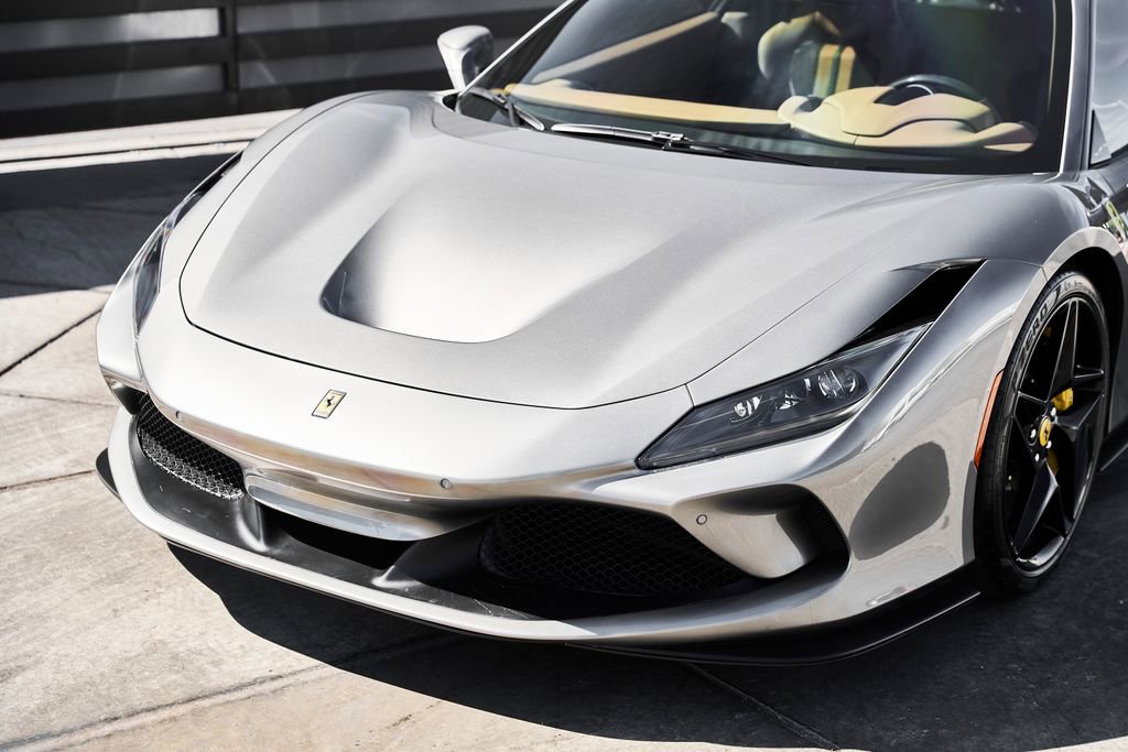 Used 2020 Ferrari F8 Tributo image 6