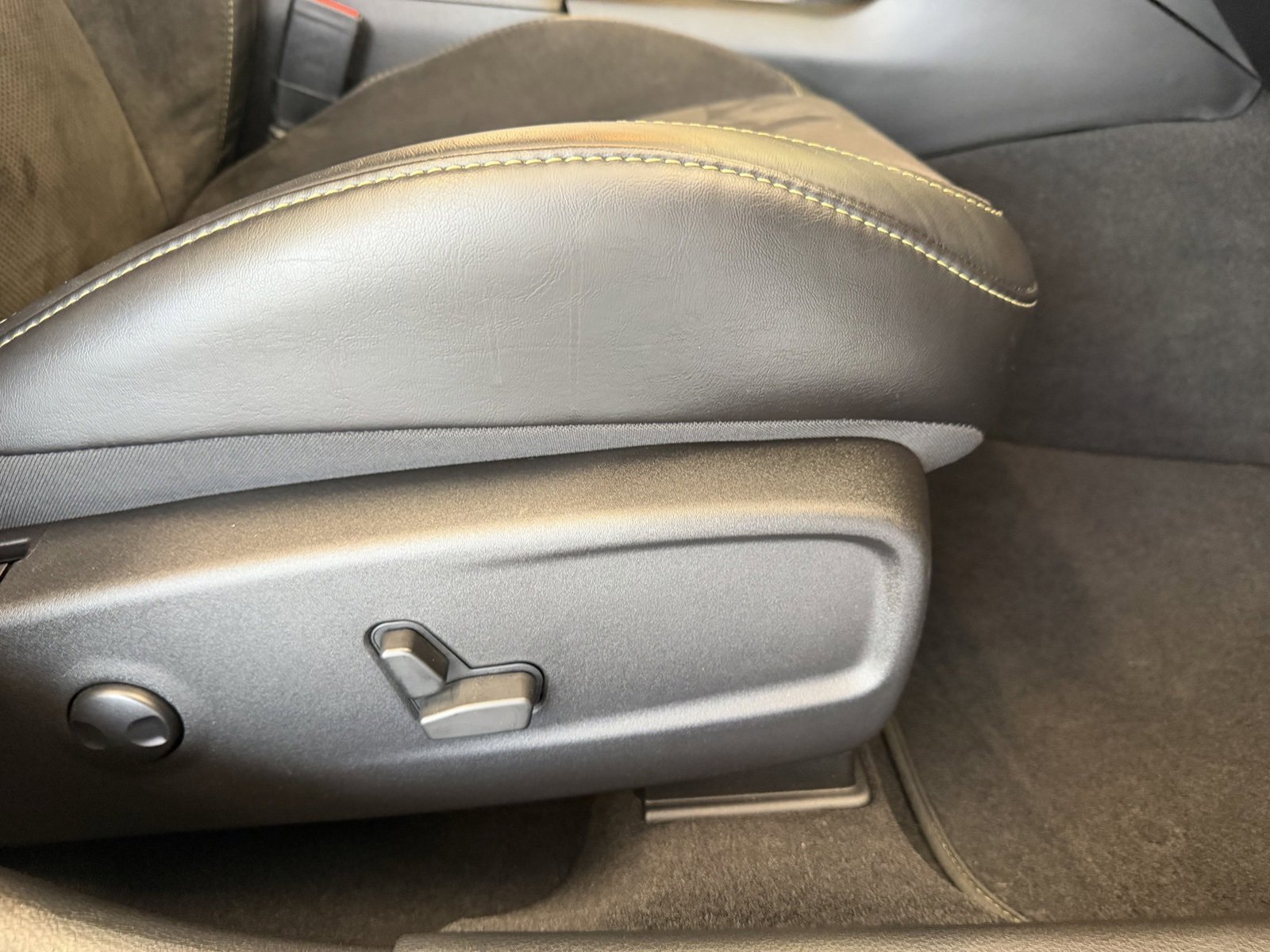 Used 2023 Dodge Charger Scat Pack image 50