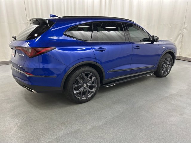 Used 2023 Acura MDX A-Spec image 4
