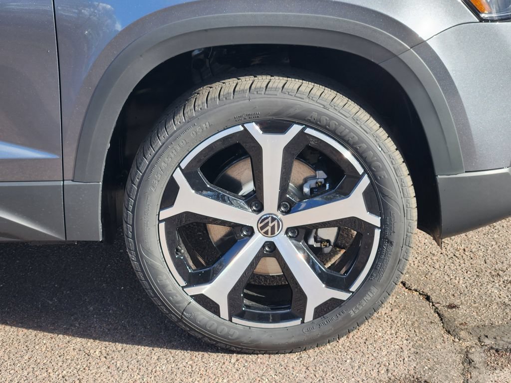 New 2026 Volkswagen Taos SEL AWD/4WD image 29