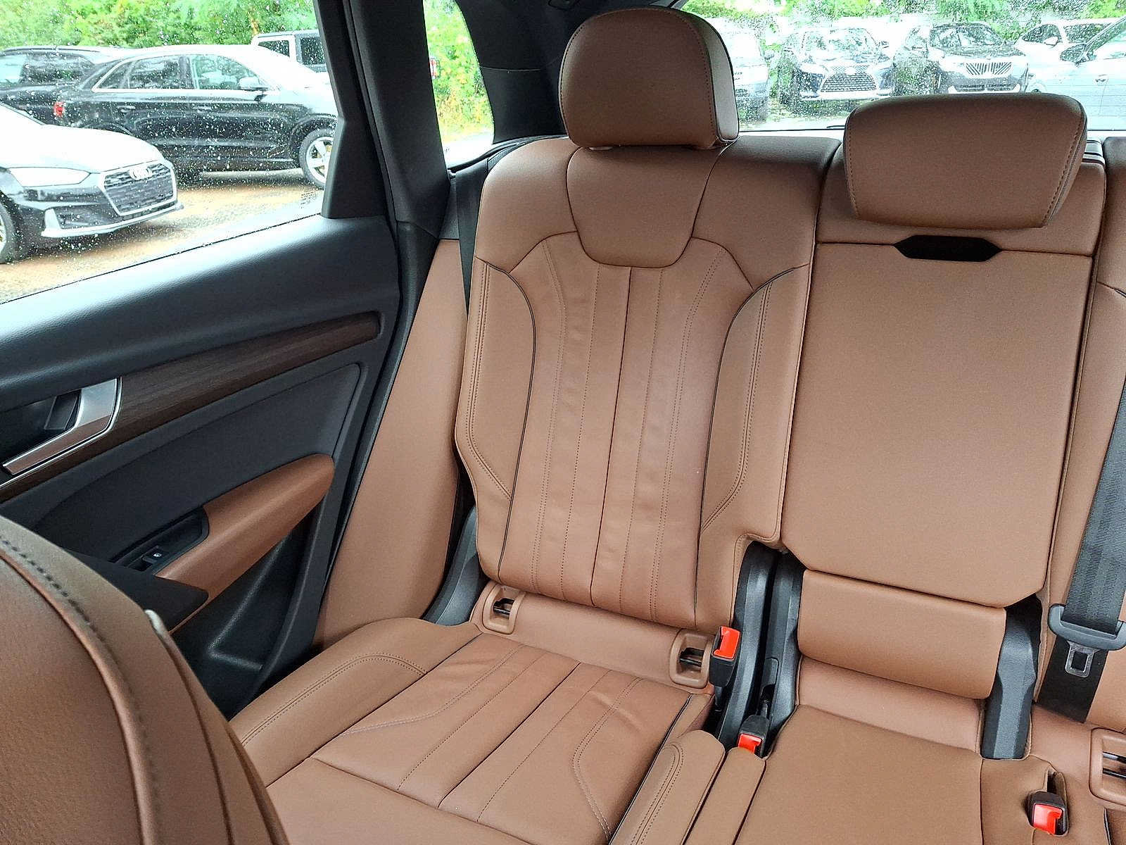Certified 2024 Audi Q5 e Premium w/ Convenience Package AWD/4WD image 12