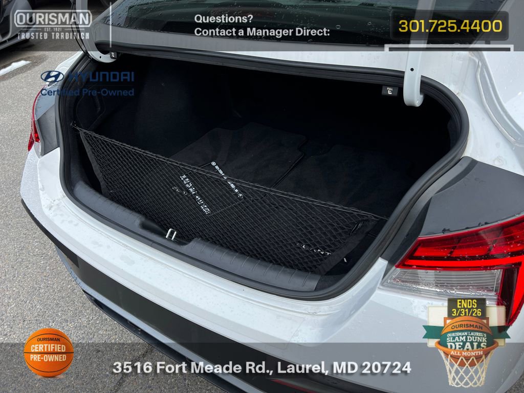 Certified 2025 Hyundai Elantra Limited image 19