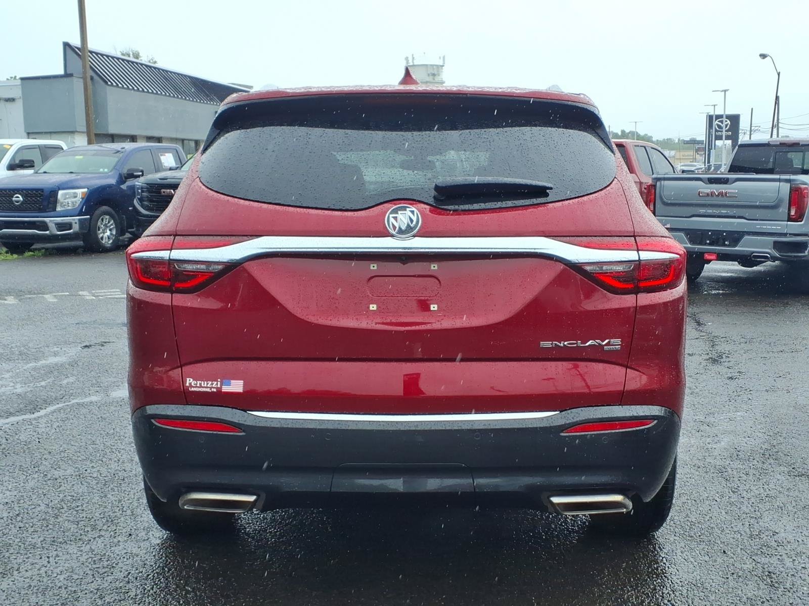 Used 2019 Buick Enclave Essence AWD/4WD image 4
