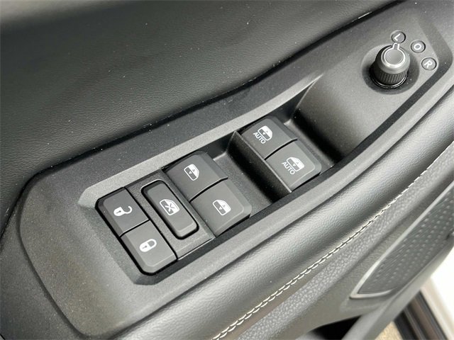 Used 2023 Jeep Grand Cherokee 4WD 4xe image 26