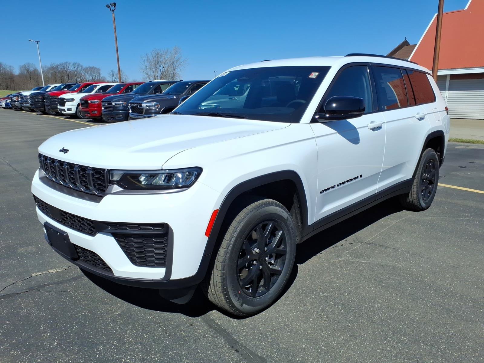 New 2026 Jeep Grand Cherokee L 4WD