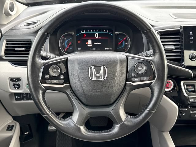Used 2021 Honda Pilot Touring image 14