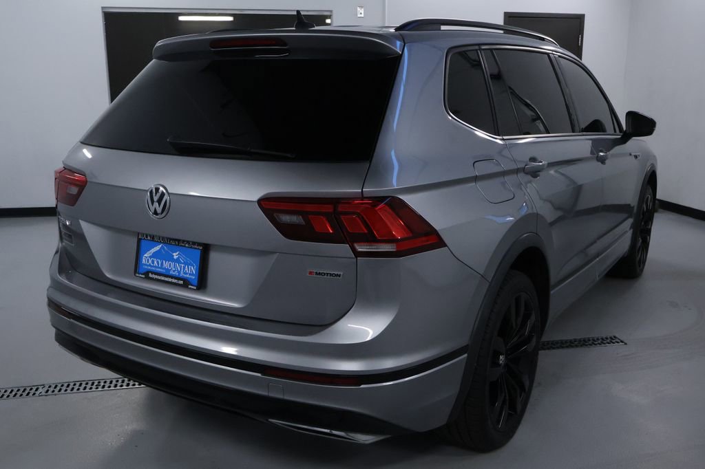 Used 2021 Volkswagen Tiguan SE R-Line w/ 3rd Row Seat Package image 7
