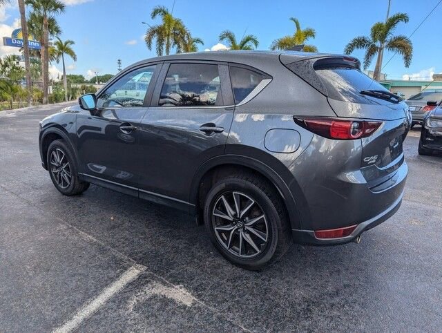 Used 2018 MAZDA CX-5 Touring w/ Preferred Equipment Package image 4