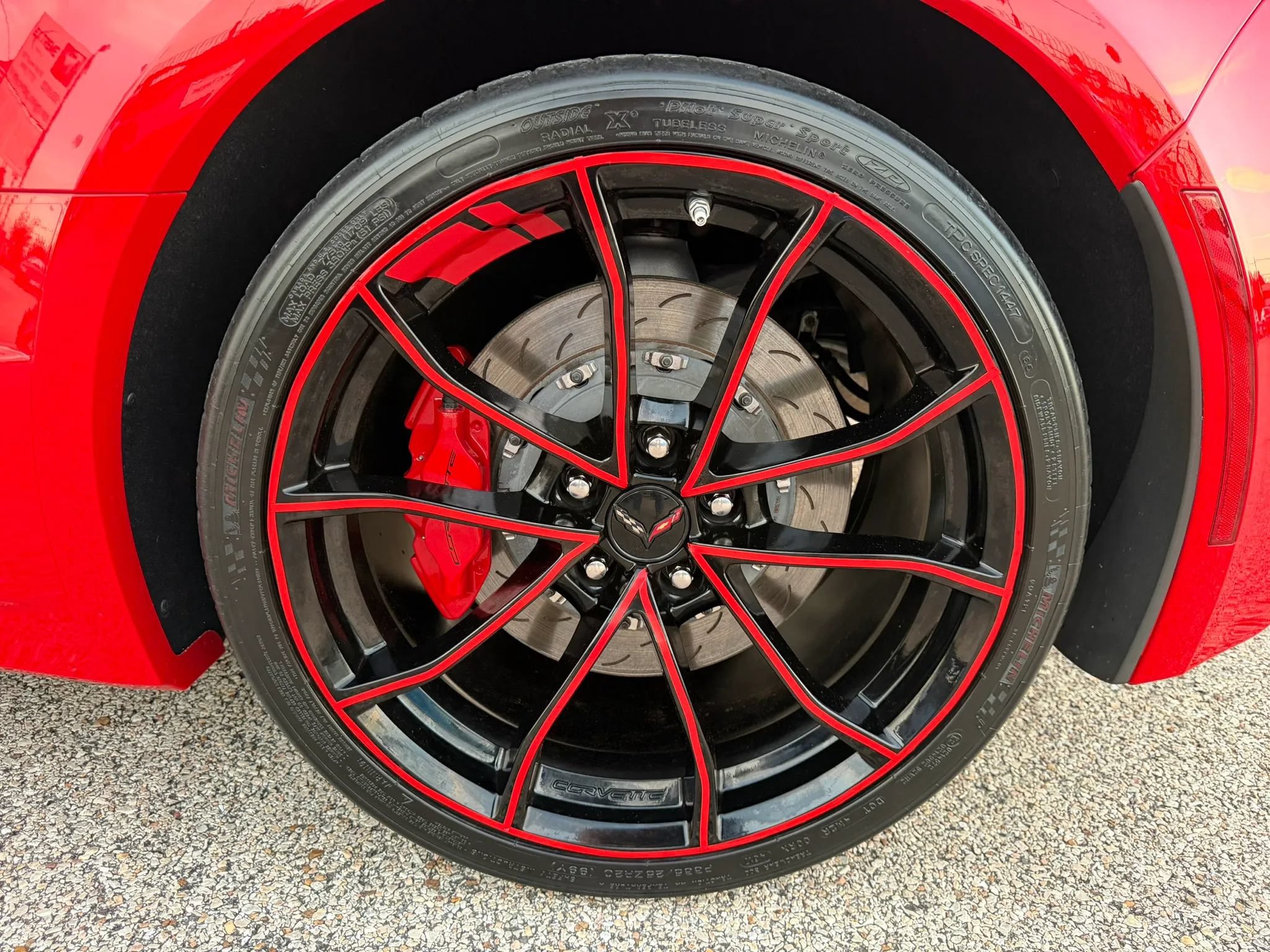 Used 2019 Chevrolet Corvette Grand Sport RWD image 16