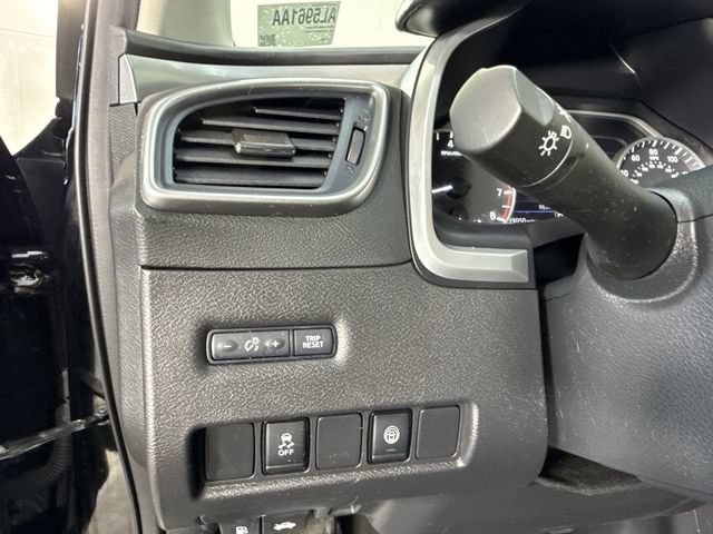 Used 2023 Nissan Murano S AWD/4WD image 14