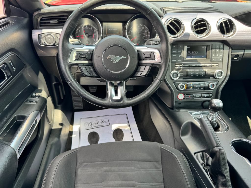 Used 2017 Ford Mustang GT RWD image 17