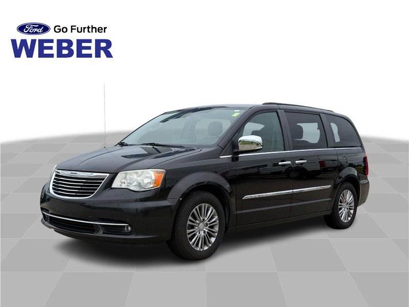 Used 2014 Chrysler Town & Country Touring-L w/ Driver Convenience Group FWD image 1