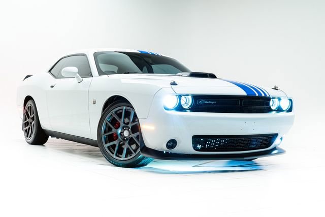 Used 2019 Dodge Challenger R/T Scat Pack w/ Shaker Package image 5