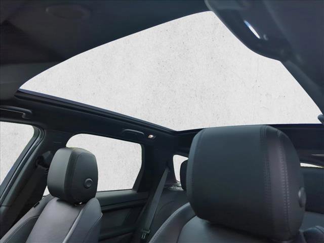 Used 2024 Land Rover Discovery Sport Dynamic SE image 21