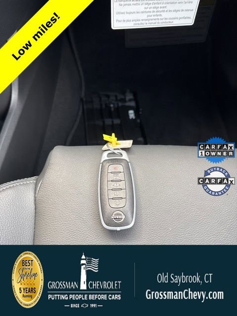 Used 2025 Nissan Rogue SL image 34