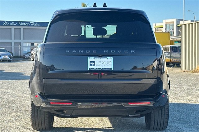 Used 2024 Land Rover Range Rover SE image 5