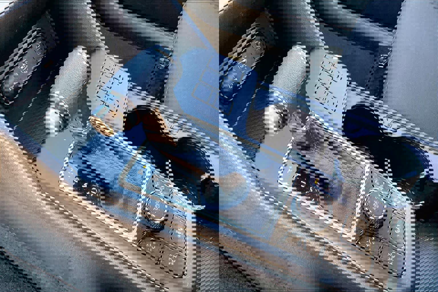 Used 2024 Kia Sportage LX image 16