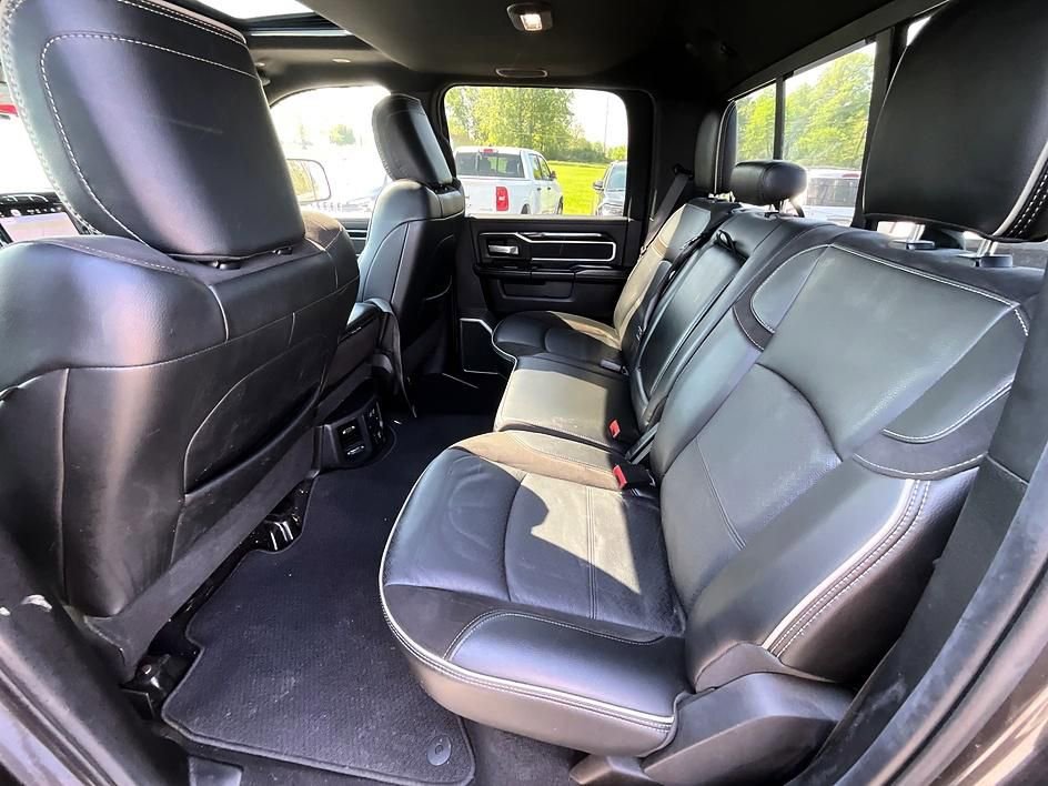 Used 2022 RAM 2500 Laramie AWD/4WD image 35