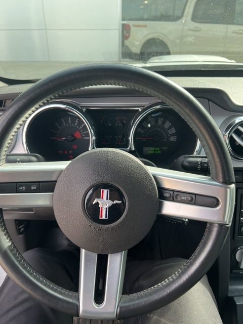 Used 2007 Ford Mustang GT Premium image 8