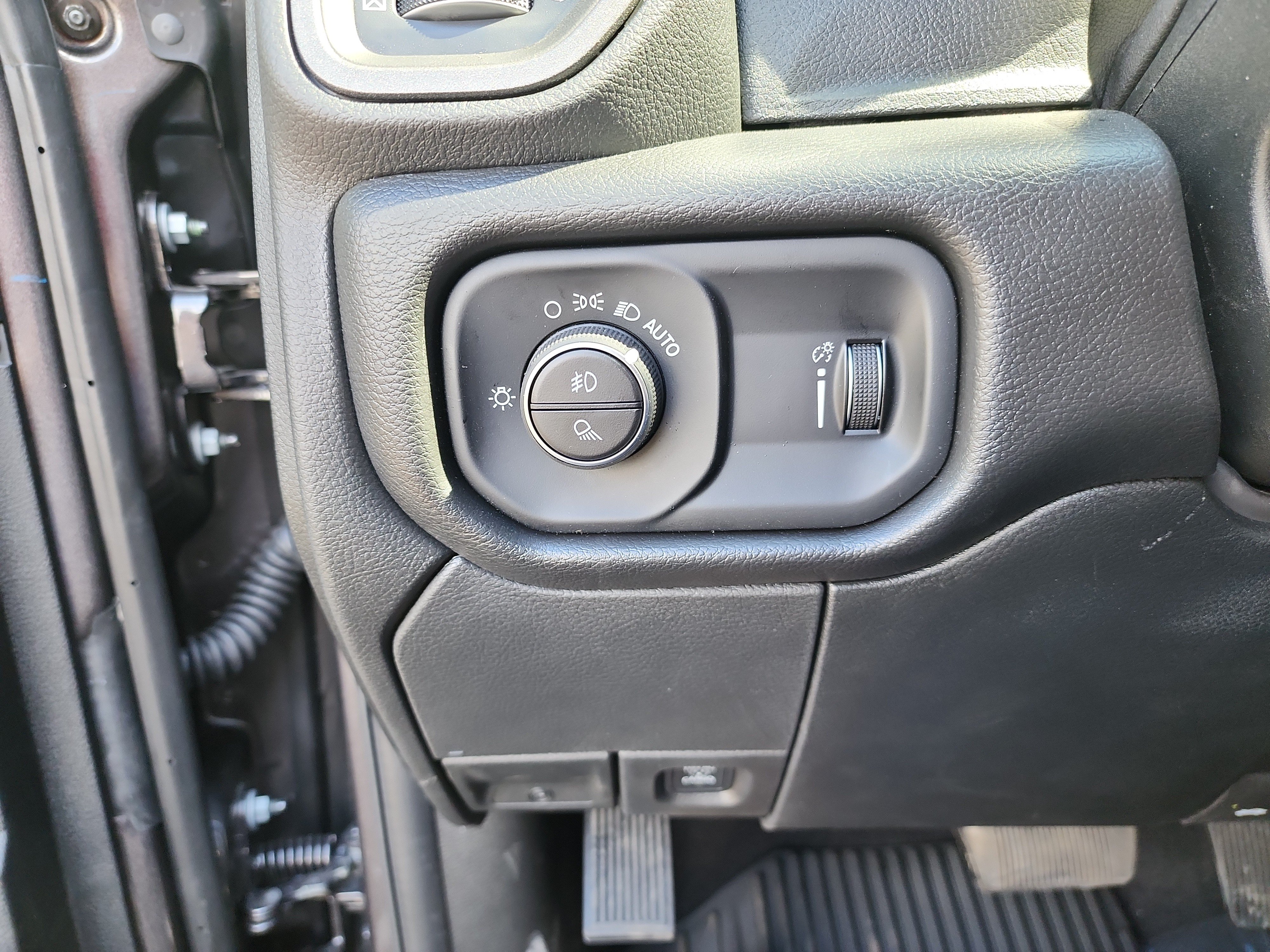 New 2026 RAM 2500 Tradesman AWD/4WD image 13