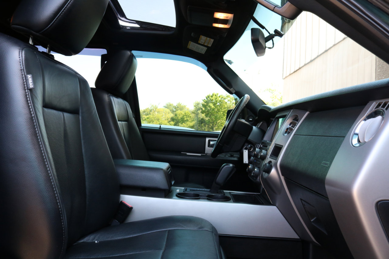 Used 2017 Ford Expedition XLT w/ Equipment Group 202A image 49