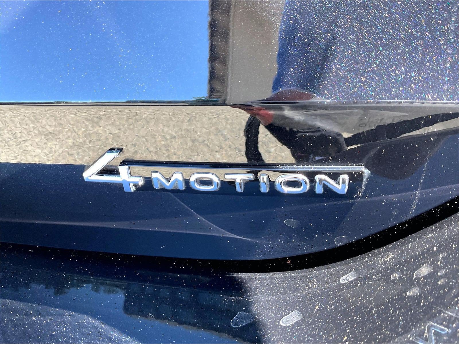 Certified 2026 Volkswagen Tiguan SE R-Line AWD/4WD image 7
