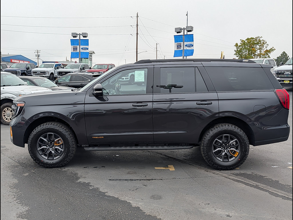 New 2027 Ford Expedition Tremor w/ Driver's Package AWD/4WD image 11
