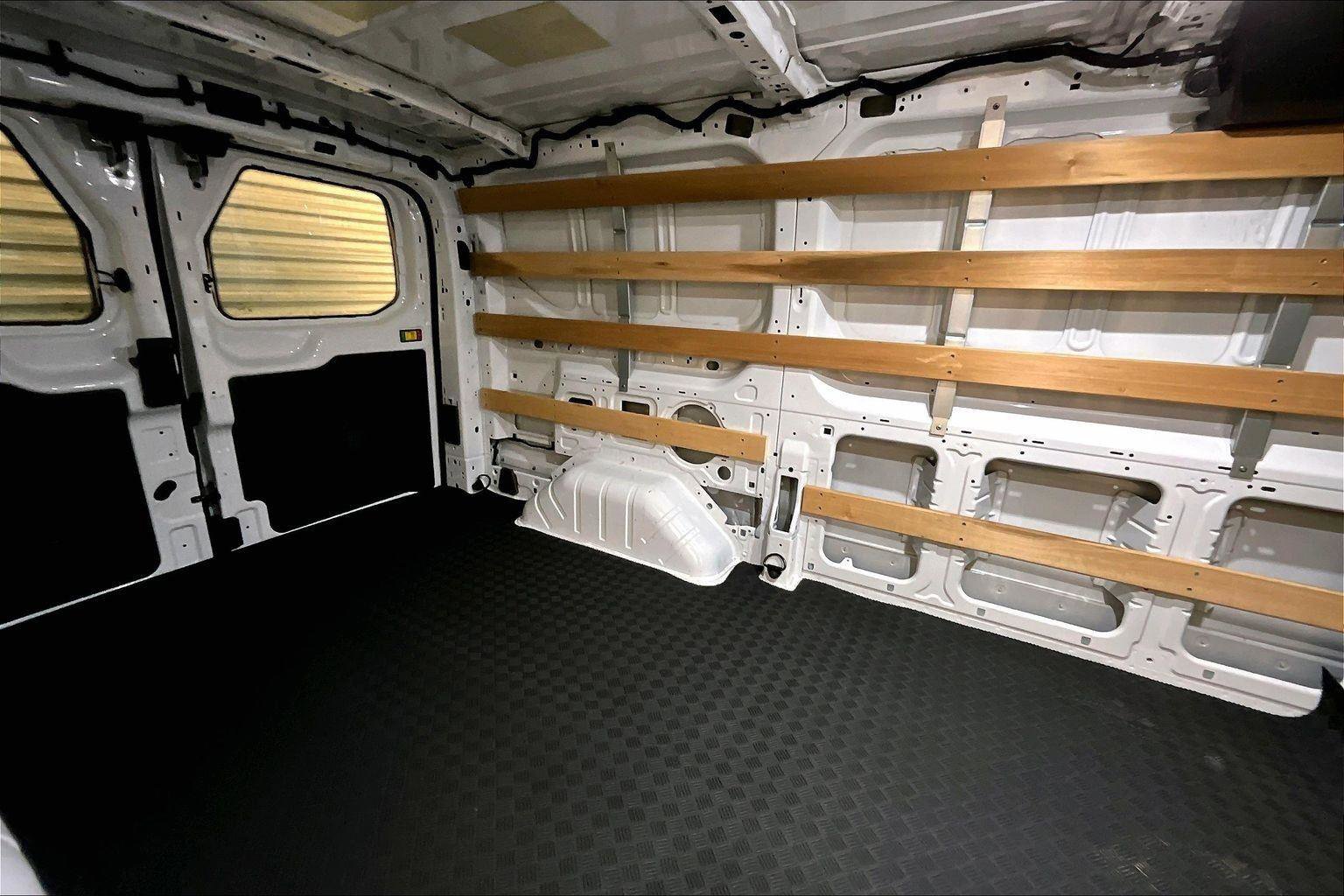 Used 2024 Ford Transit 250 Low Roof w/ Exterior Upgrade Package image 26