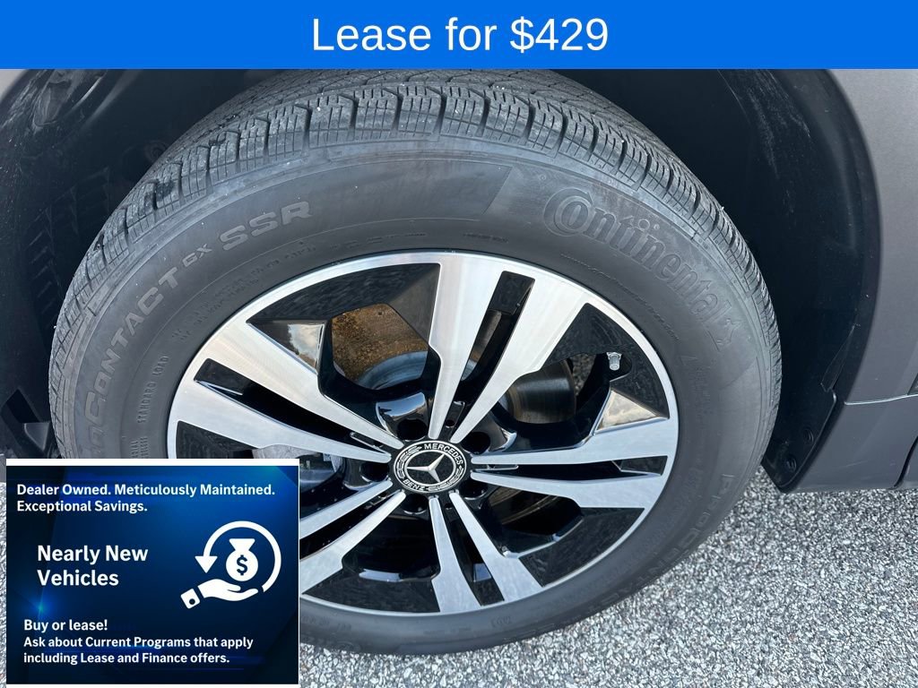 Used 2025 Mercedes-Benz GLB 250 4MATIC image 14