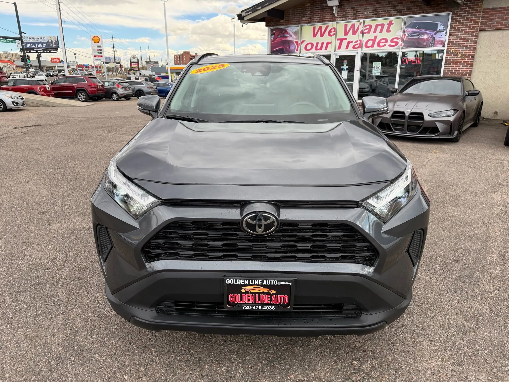 Used 2025 Toyota RAV4 XLE image 3