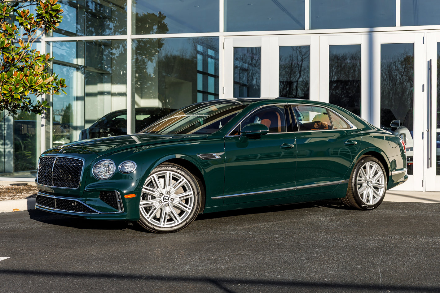 New 2026 Bentley Flying Spur Plug-In Hybrid image 1