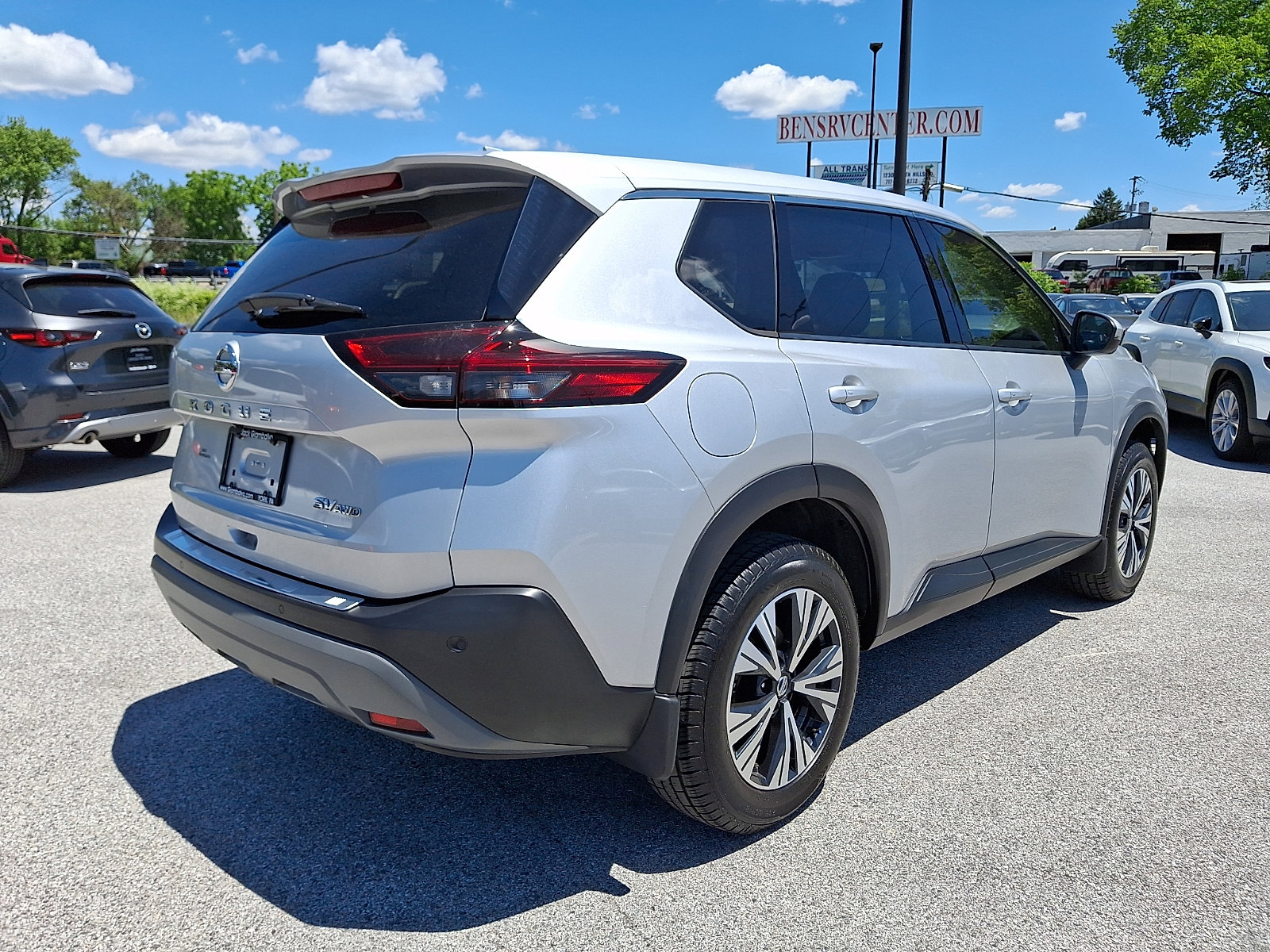 Used 2021 Nissan Rogue SV AWD/4WD image 7