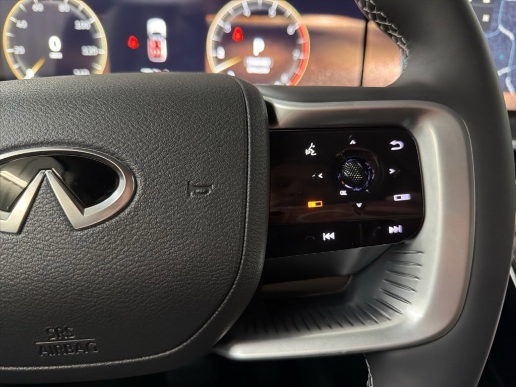 New 2026 INFINITI QX80 Pure image 18