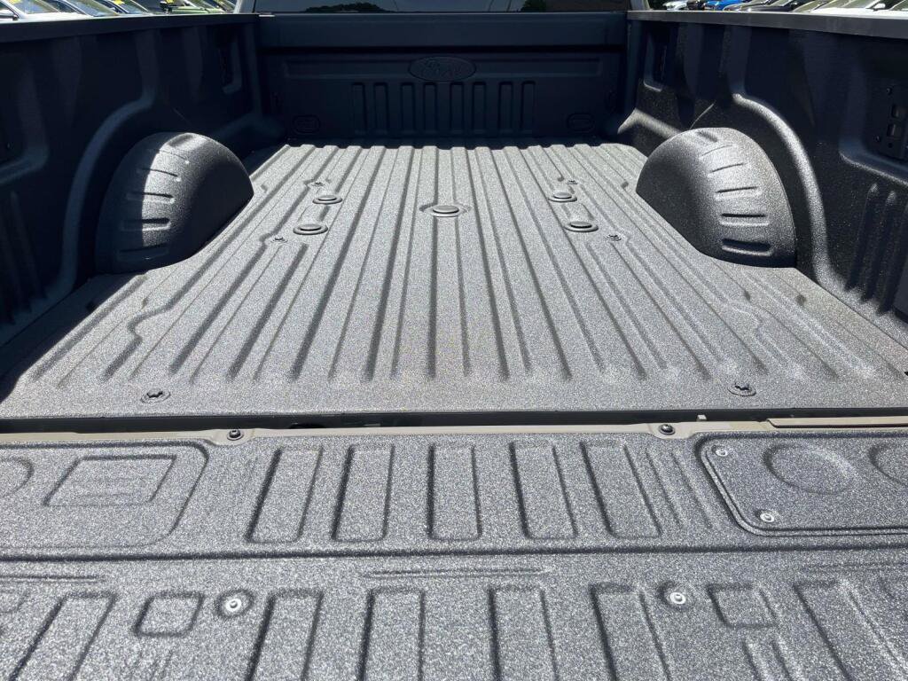 New 2026 Ford F250 King Ranch w/ Chrome Package AWD/4WD image 19
