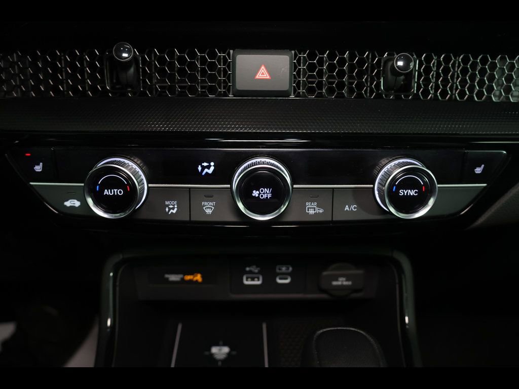 Used 2024 Honda CR-V Sport Touring image 27