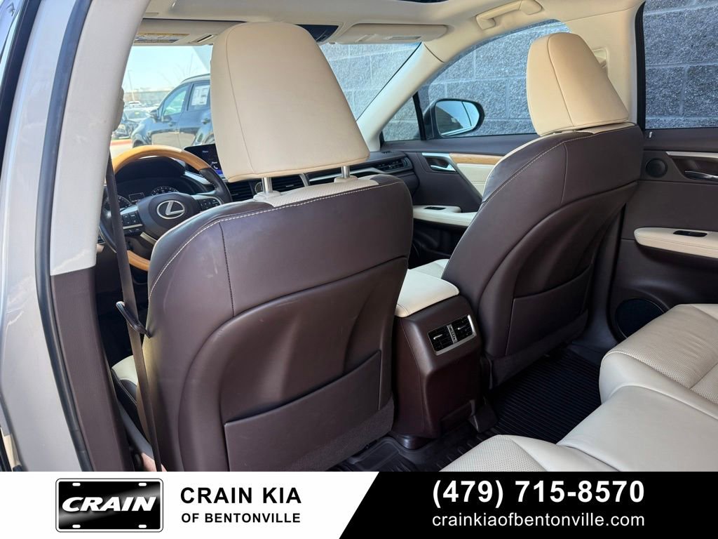 Used 2018 Lexus RX 350L Premium w/ Premium Package AWD/4WD image 27
