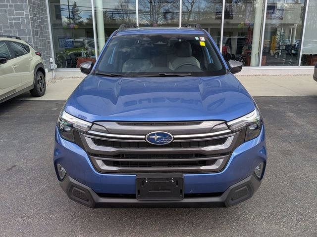 Certified 2025 Subaru Forester Premium AWD/4WD image 8