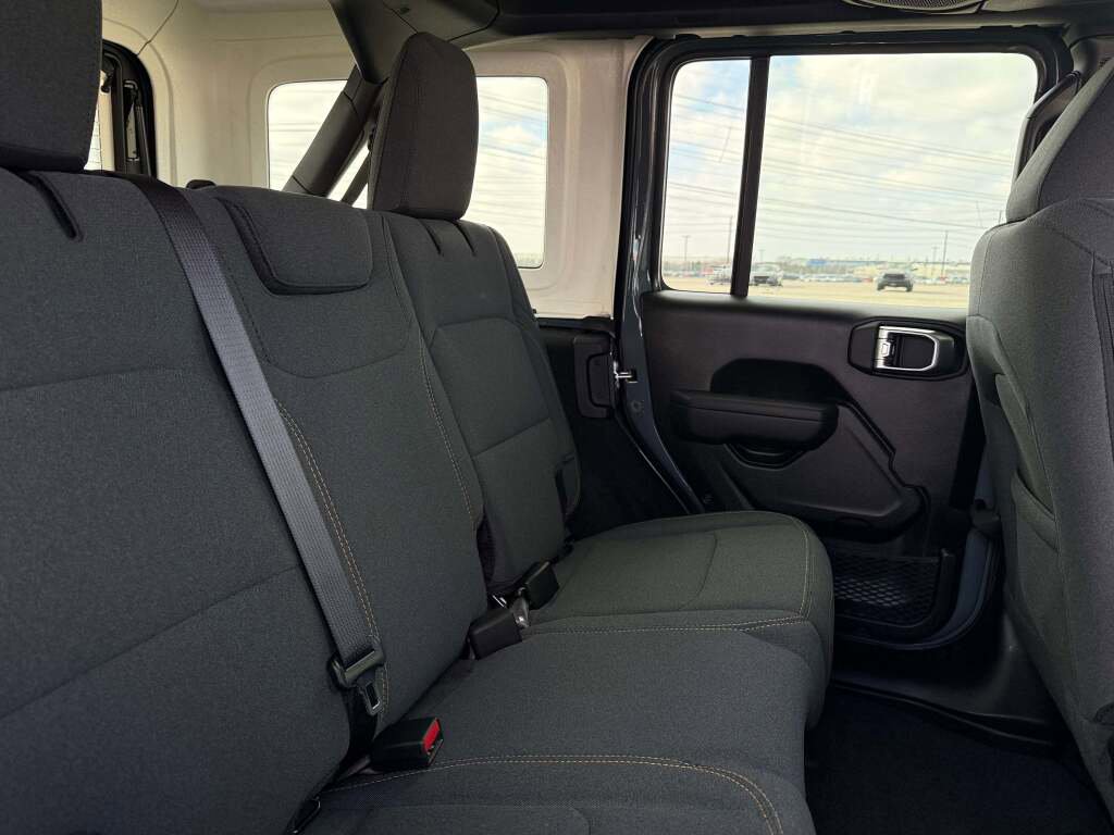 New 2026 Jeep Wrangler Sport S image 19