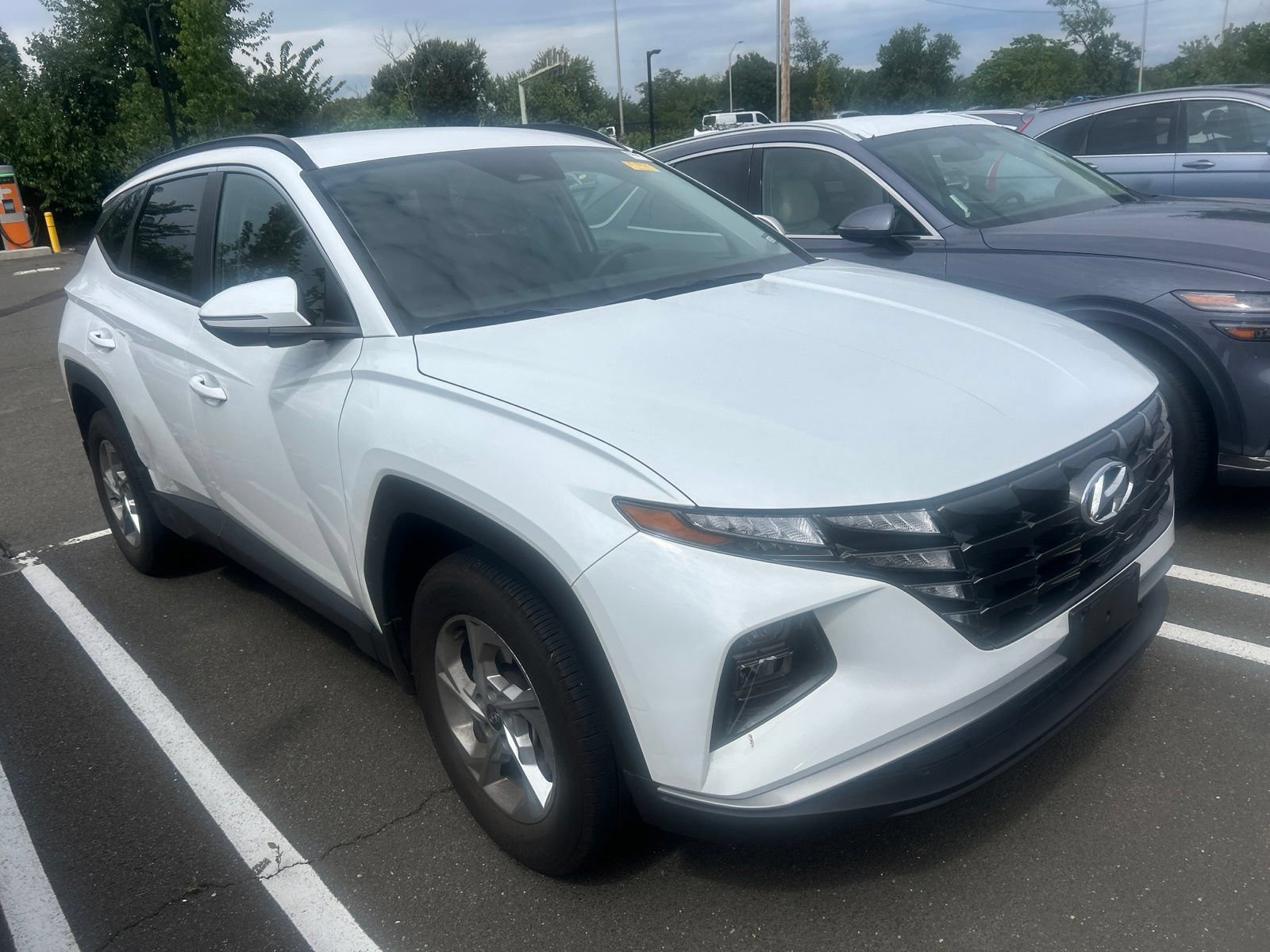 Certified 2023 Hyundai Tucson SEL AWD/4WD image 3