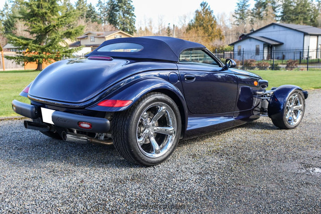 Used 2001 Chrysler Prowler image 15