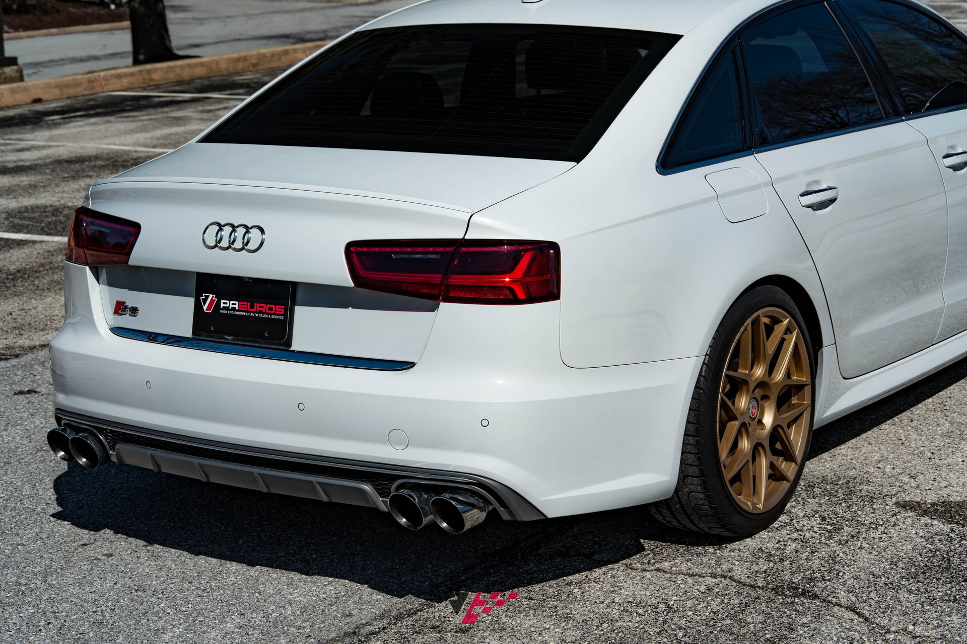 Used 2016 Audi S6 Prestige w/ Prestige Package image 27