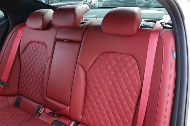 Used 2025 Genesis G70 3.3T Advanced w/ Sport Prestige Package image 25